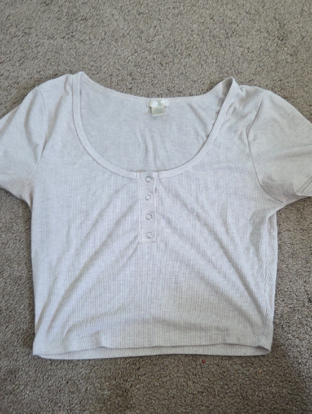 Bozzolo Light Gray Ribbed Scoop-Neck Crop Top with Buttons